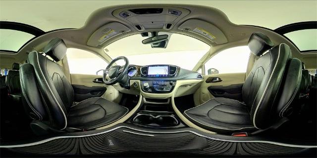 2022 Chrysler Pacifica Vehicle Photo in Tulsa, OK 74129