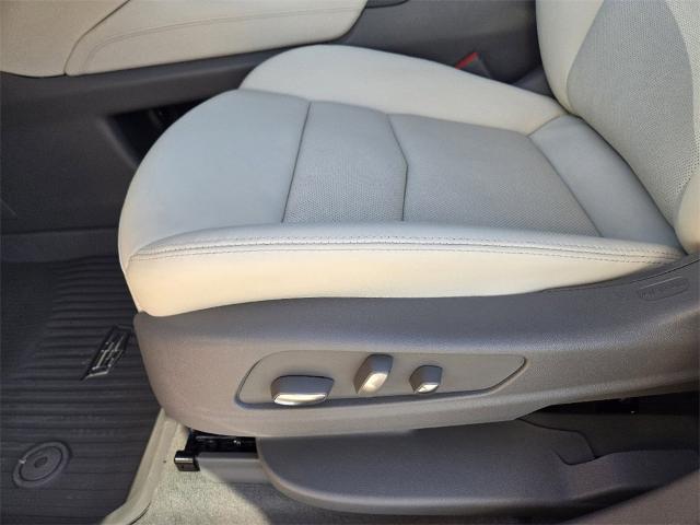 2025 Cadillac XT5 Vehicle Photo in Oklahoma City, OK 73114