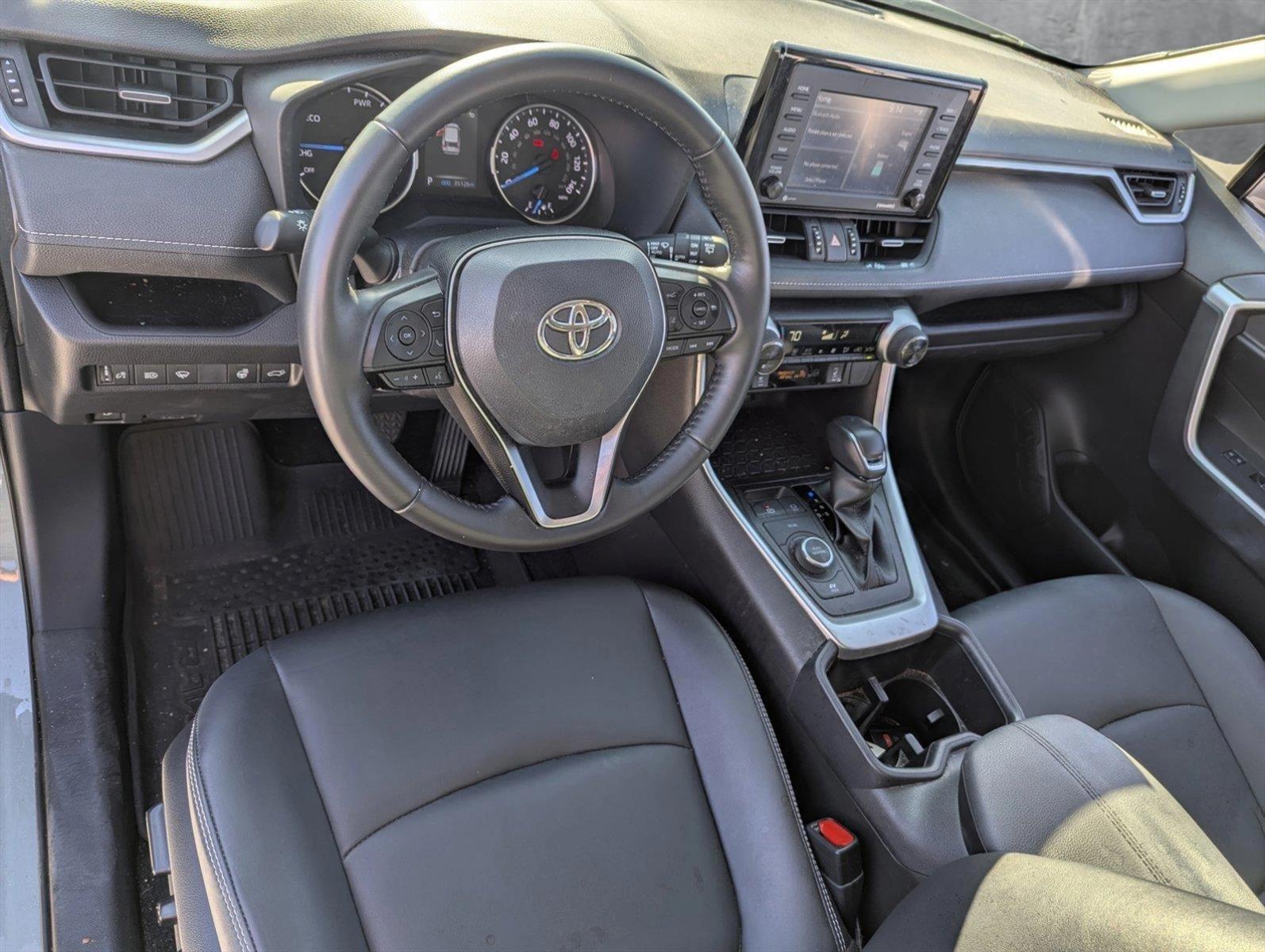 2022 Toyota RAV4 Vehicle Photo in Ft. Myers, FL 33907