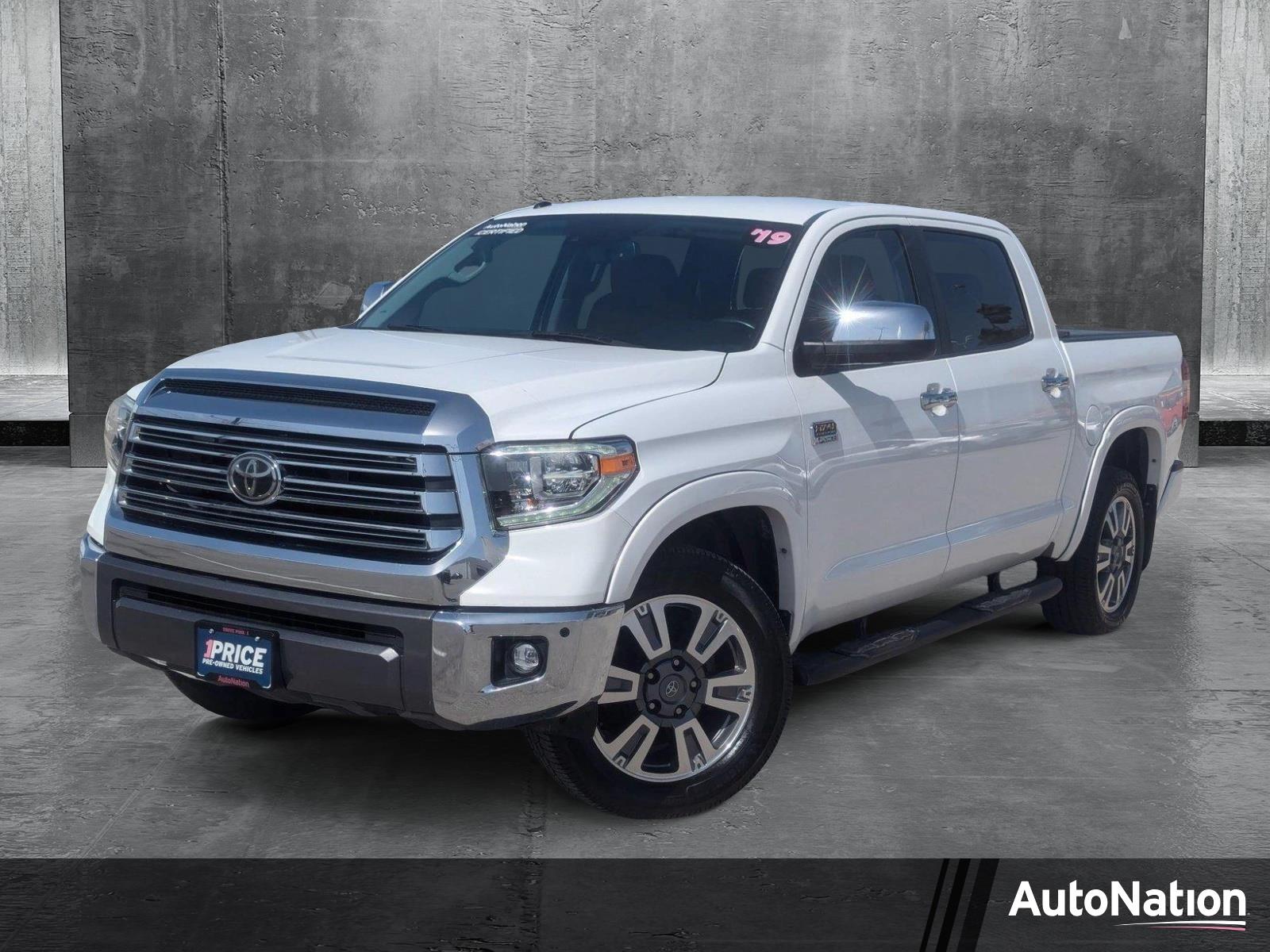 2019 Toyota Tundra 2WD Vehicle Photo in Corpus Christi, TX 78415