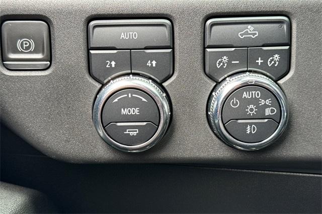 2023 GMC Sierra 1500 Vehicle Photo in ELK GROVE, CA 95757-8703