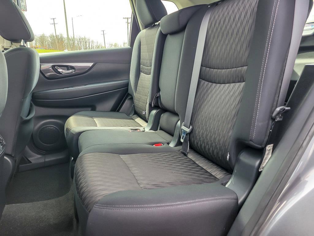 2018 Nissan Rogue Vehicle Photo in AURORA, IL 60503-9326