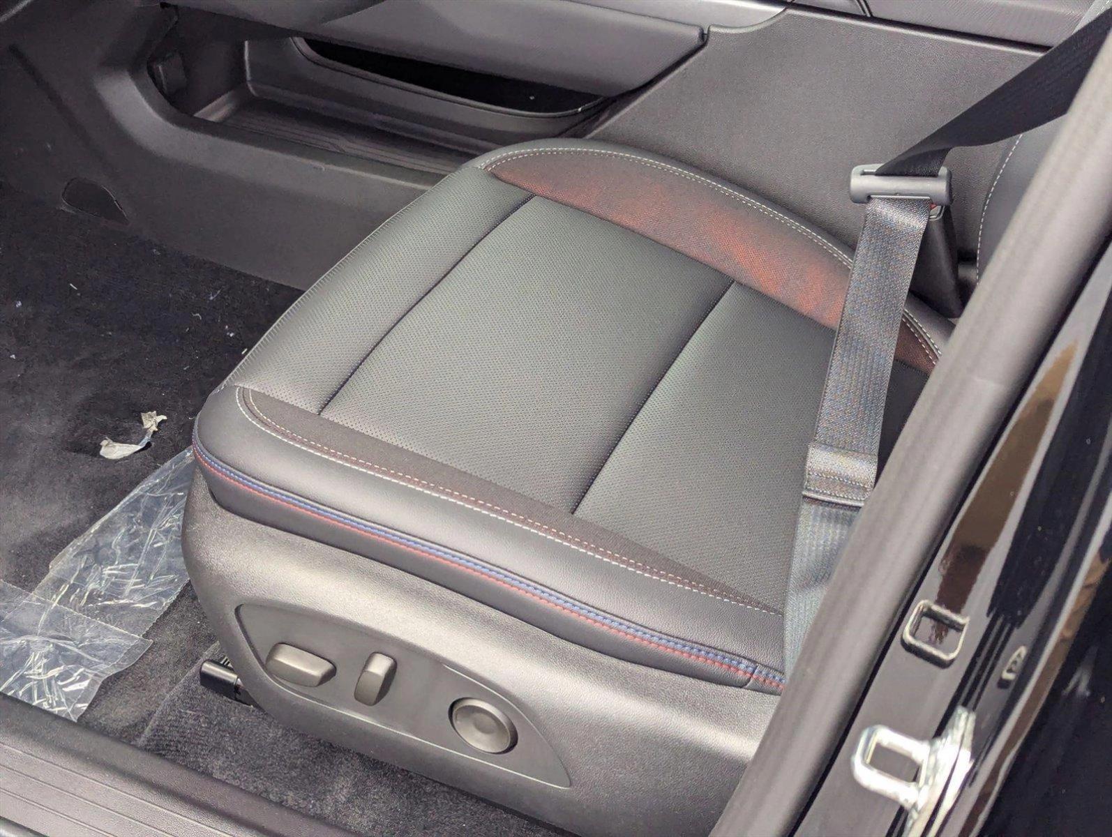 2025 Chevrolet Equinox EV Vehicle Photo in PEMBROKE PINES, FL 33024-6534