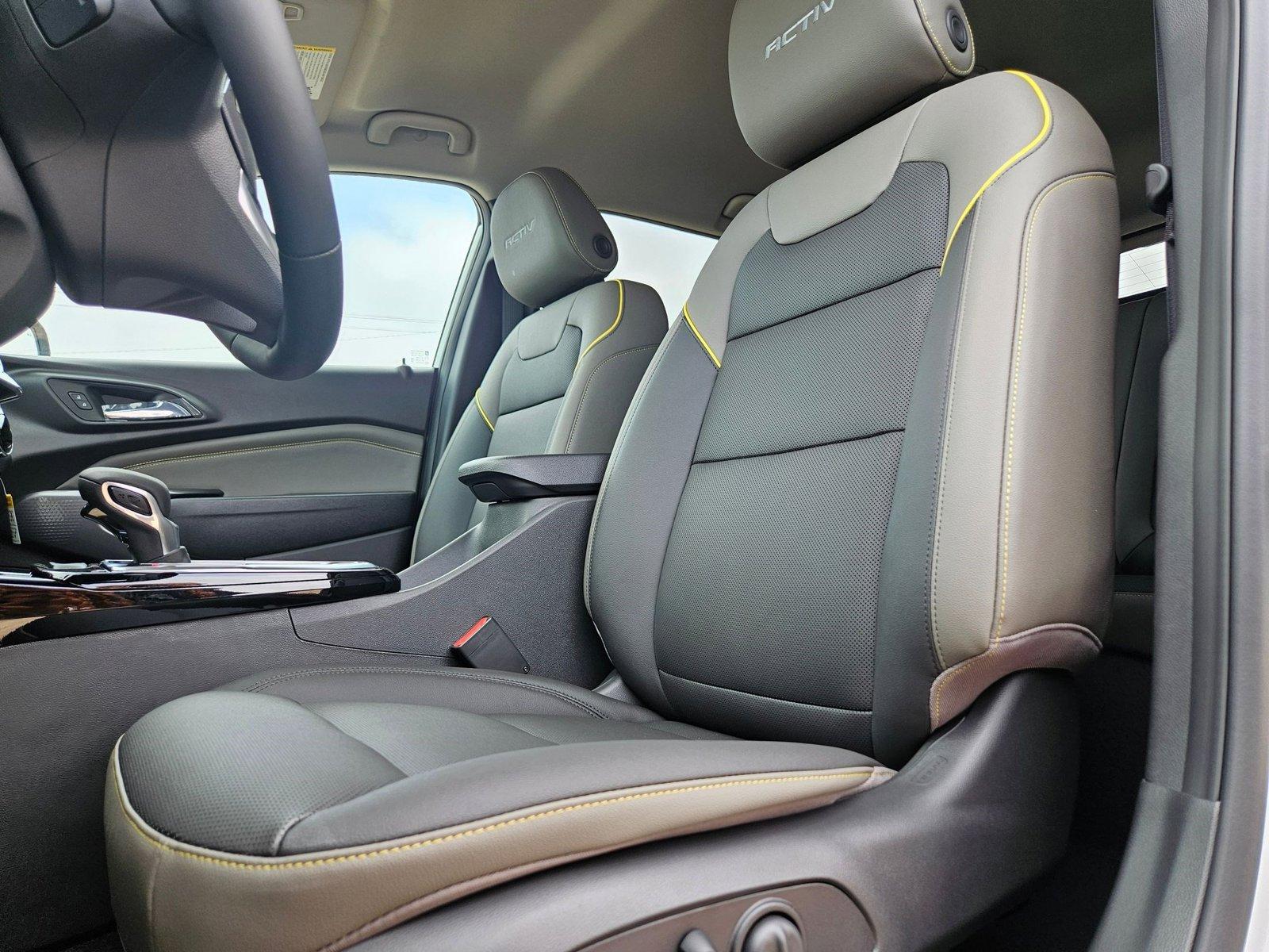 2025 Chevrolet Trax Vehicle Photo in WACO, TX 76710-2592