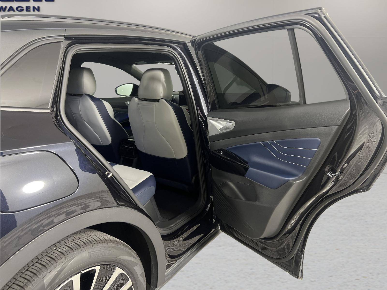 2024 Volkswagen ID.4 Vehicle Photo in Georgetown, TX 78626
