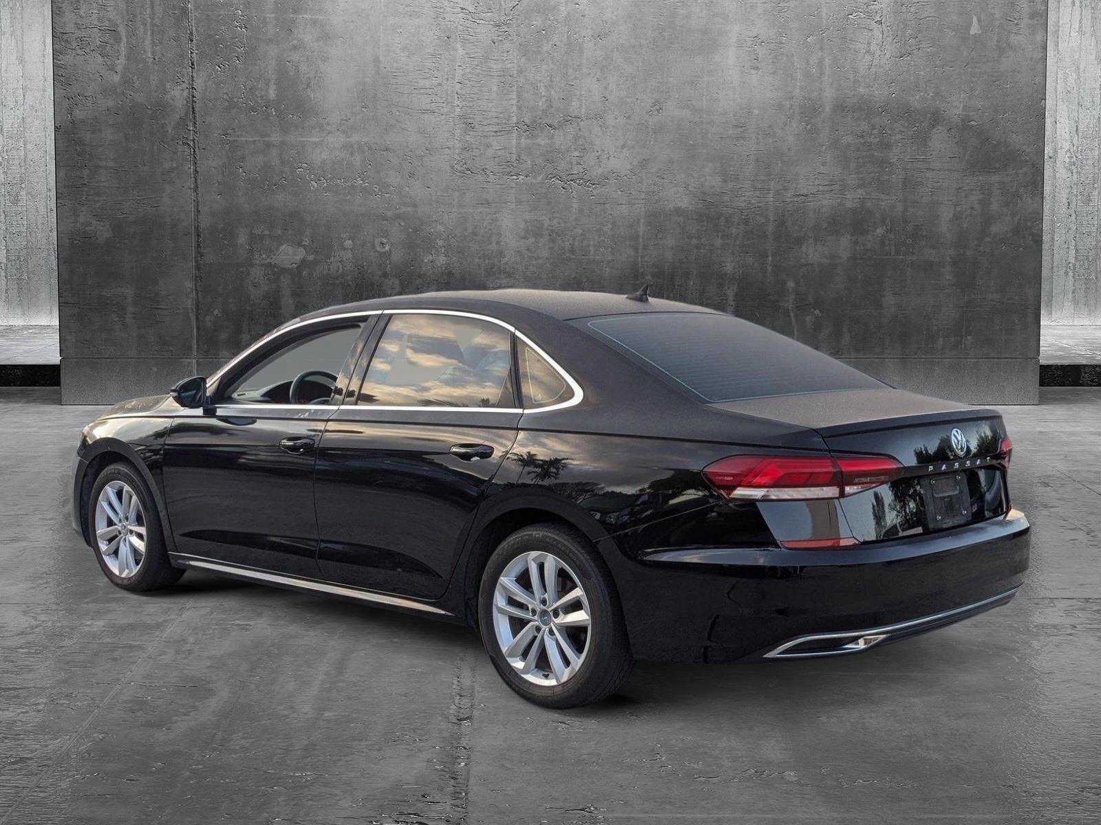 2020 Volkswagen Passat Vehicle Photo in PEMBROKE PINES, FL 33024-6534