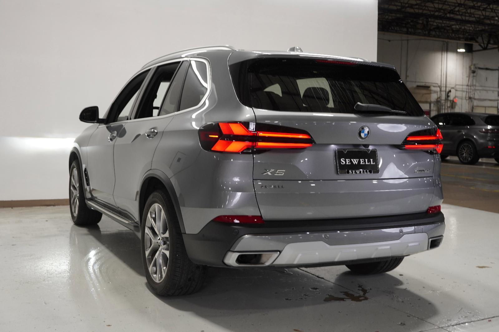 2025 BMW X5 sDrive40i Vehicle Photo in GRAPEVINE, TX 76051