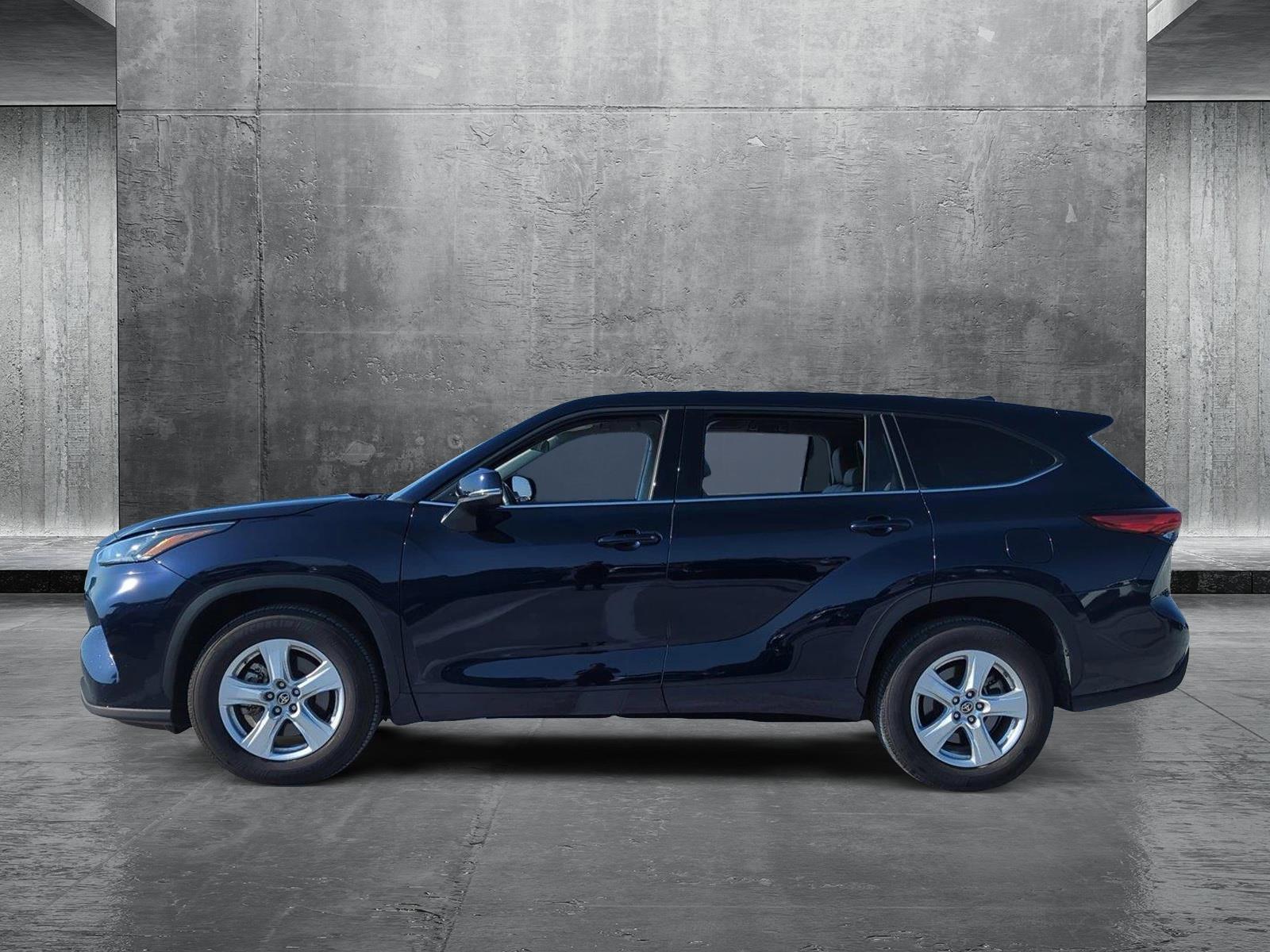 2022 Toyota Highlander Vehicle Photo in Ft. Myers, FL 33907