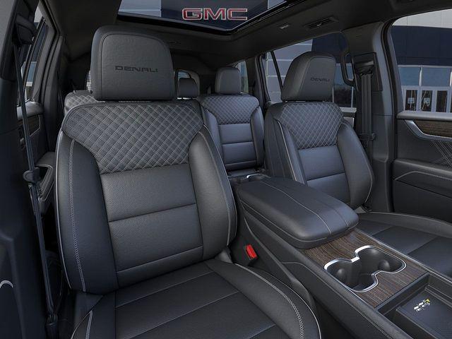 2025 GMC Acadia Vehicle Photo in DANBURY, CT 06810-5034