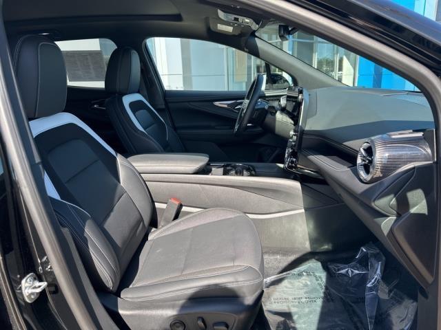 2024 Chevrolet Blazer EV Vehicle Photo in MANITOWOC, WI 54220-5838