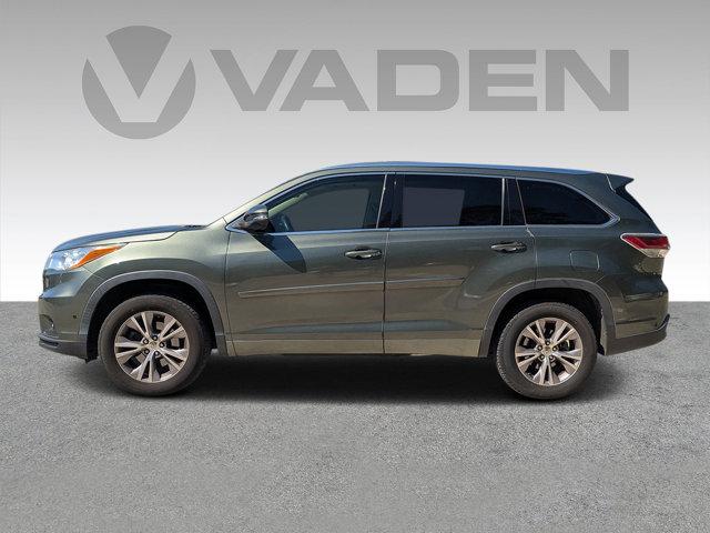 2015 Toyota Highlander Vehicle Photo in BRUNSWICK, GA 31525-1881