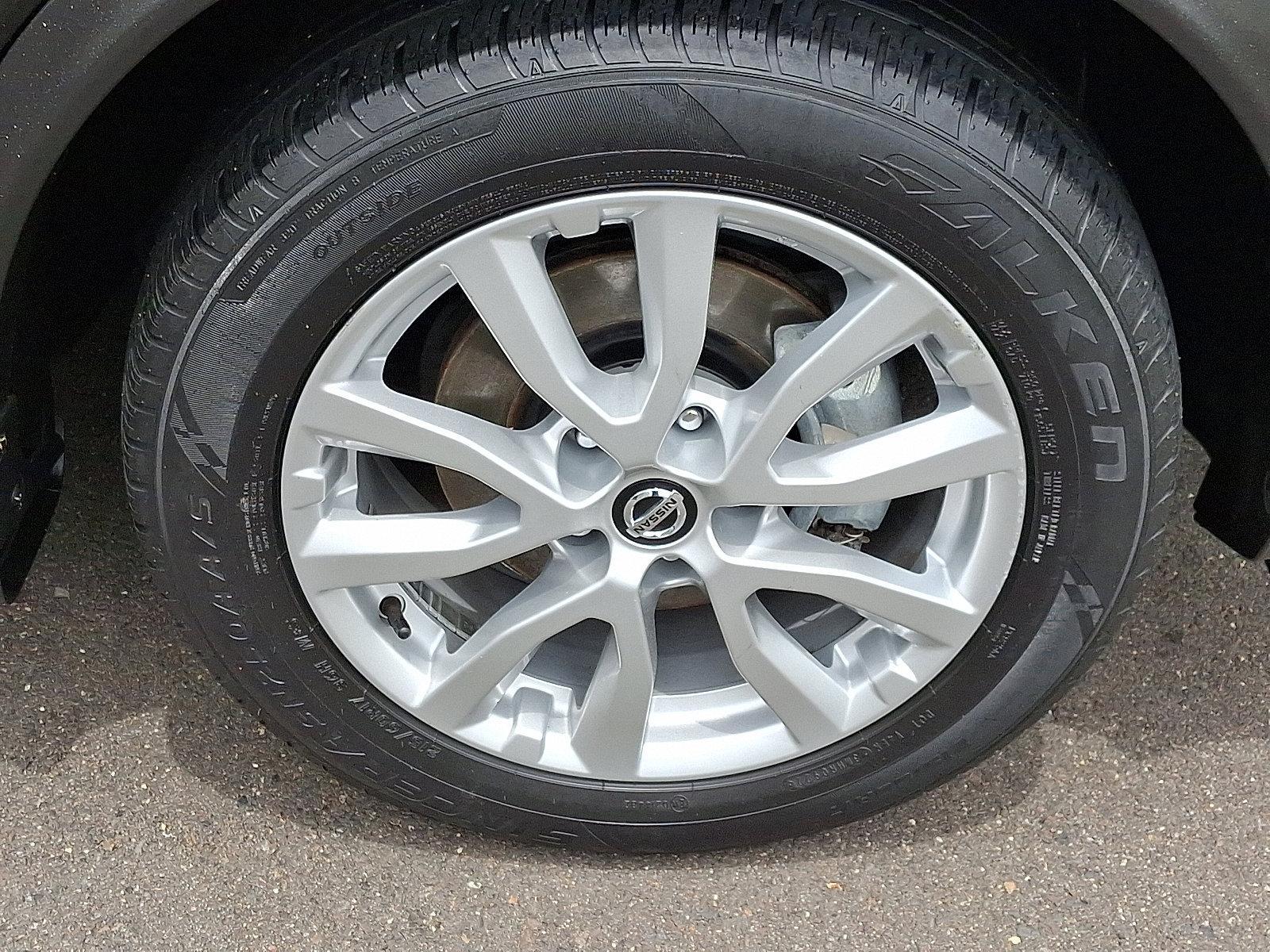 2022 Nissan Rogue Sport Vehicle Photo in Jenkintown, PA 19046