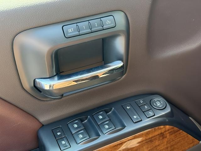 2015 Chevrolet Silverado 1500 Vehicle Photo in APPLETON, WI 54914-4656