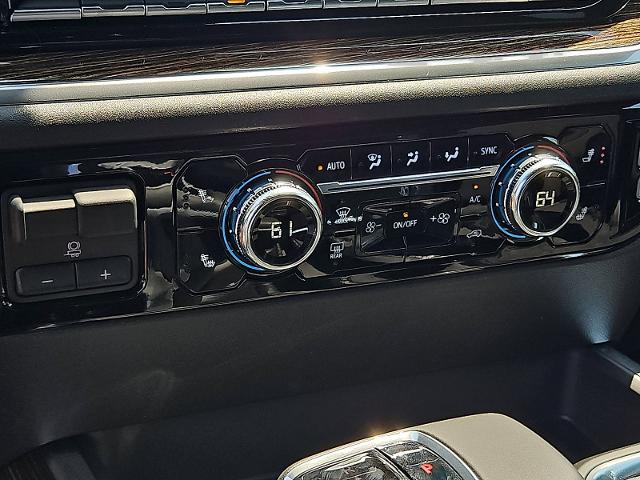 2025 GMC Sierra 1500 Vehicle Photo in TREVOSE, PA 19053-4984