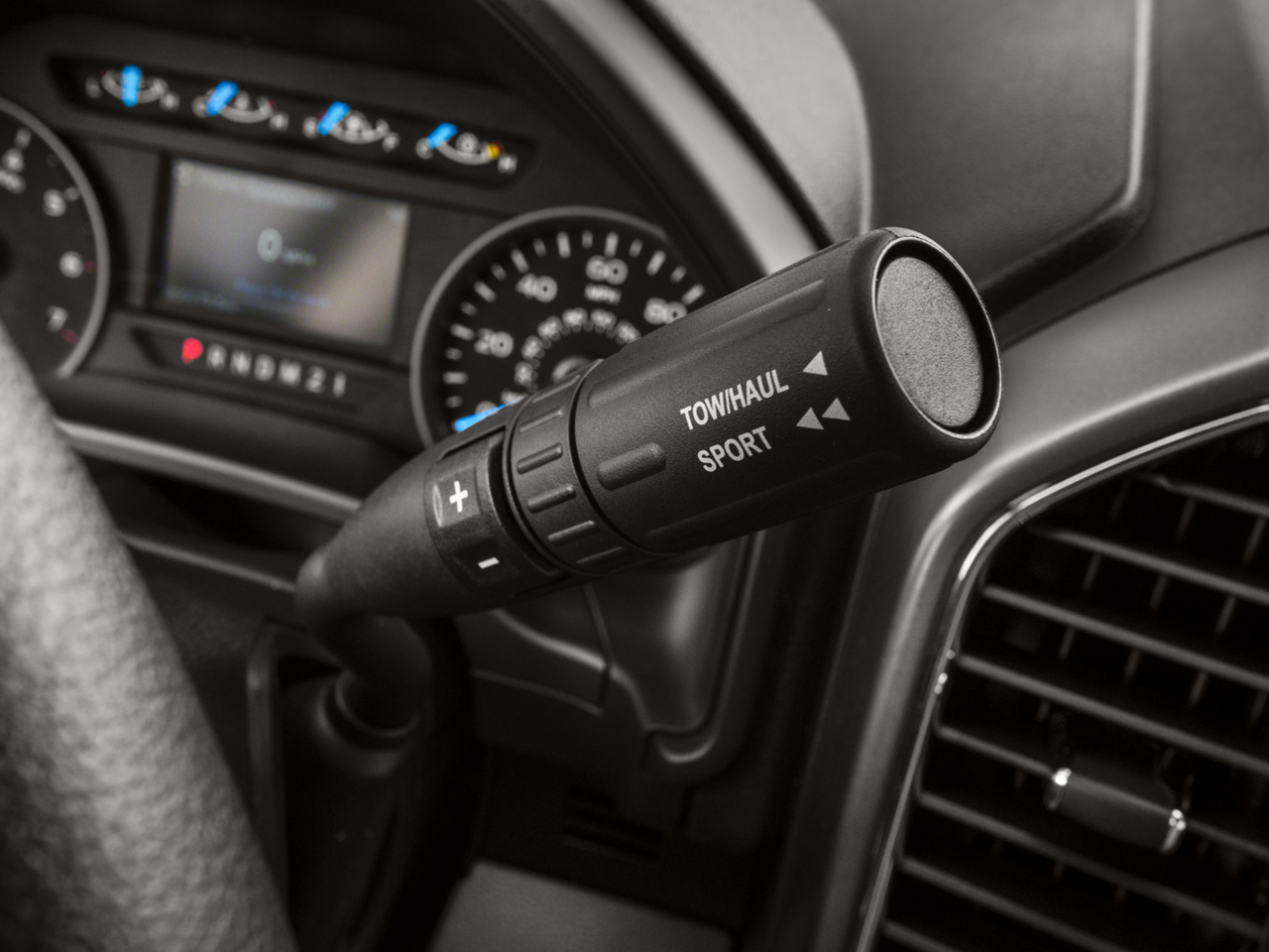 2017 Ford F-150 Vehicle Photo in Green Bay, WI 54304