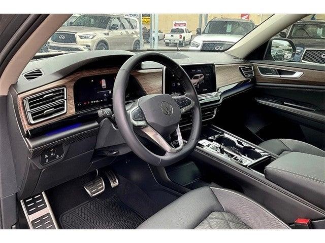2024 Volkswagen Atlas Vehicle Photo in San Antonio, TX 78230