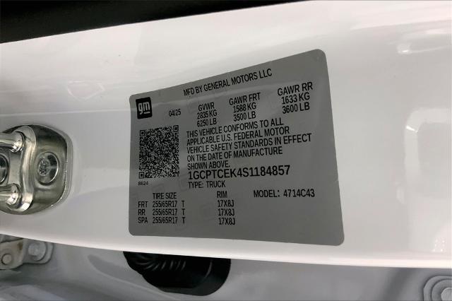 2025 Chevrolet Colorado Vehicle Photo in Lees Summit, MO 64086