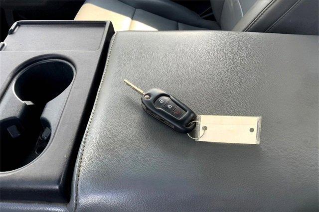 2021 Ford F-150 Vehicle Photo in TOPEKA, KS 66609-0000