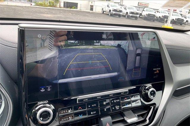 2021 Toyota Highlander Vehicle Photo in INDEPENDENCE, MO 64055-1314