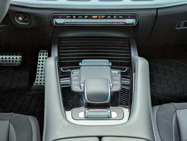 2024 Mercedes-Benz GLE Vehicle Photo in San Antonio, TX 78230