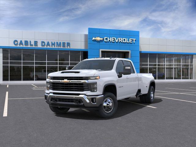 2025 Chevrolet Silverado 3500 HD Vehicle Photo in TOPEKA, KS 66609-0000
