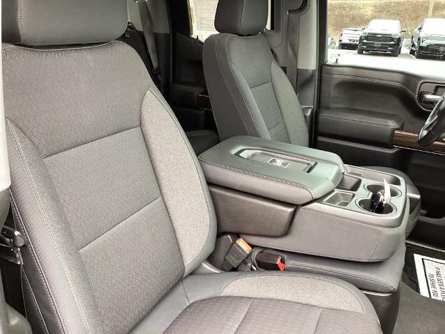 2019 Chevrolet Silverado 1500 Vehicle Photo in GARDNER, MA 01440-3110