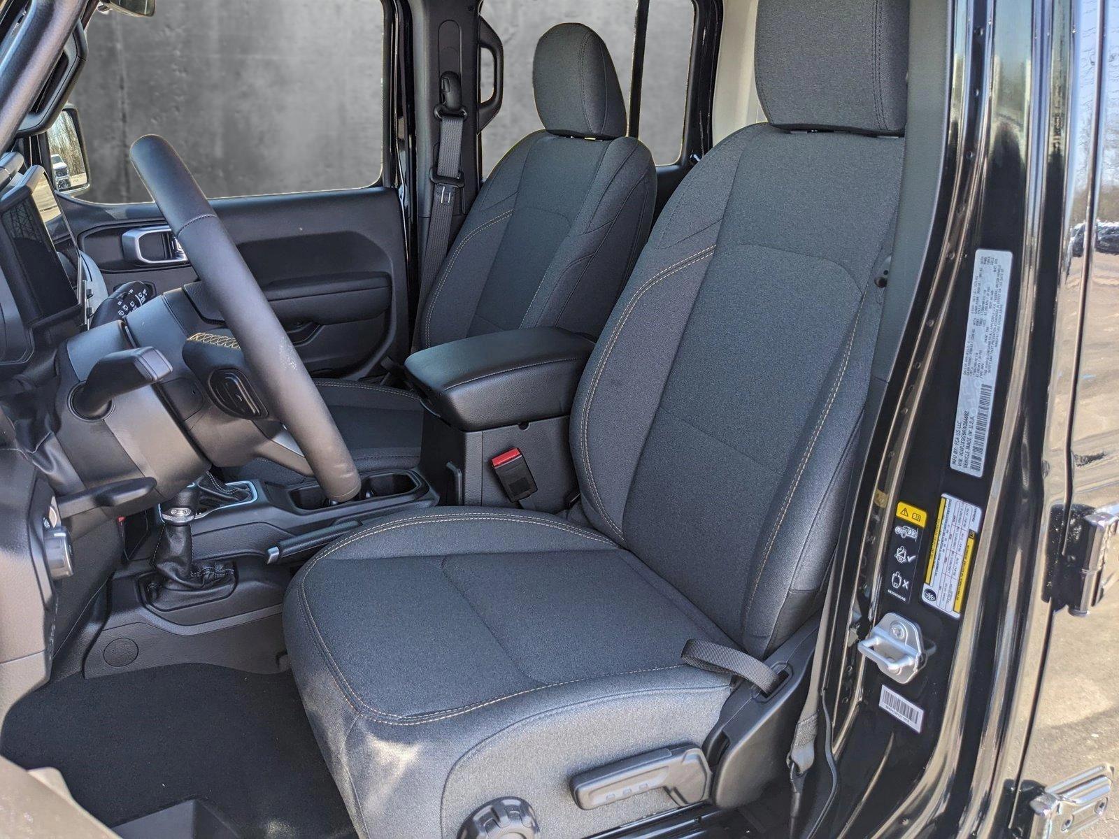 2024 Jeep Wrangler Vehicle Photo in HOUSTON, TX 77034-5009