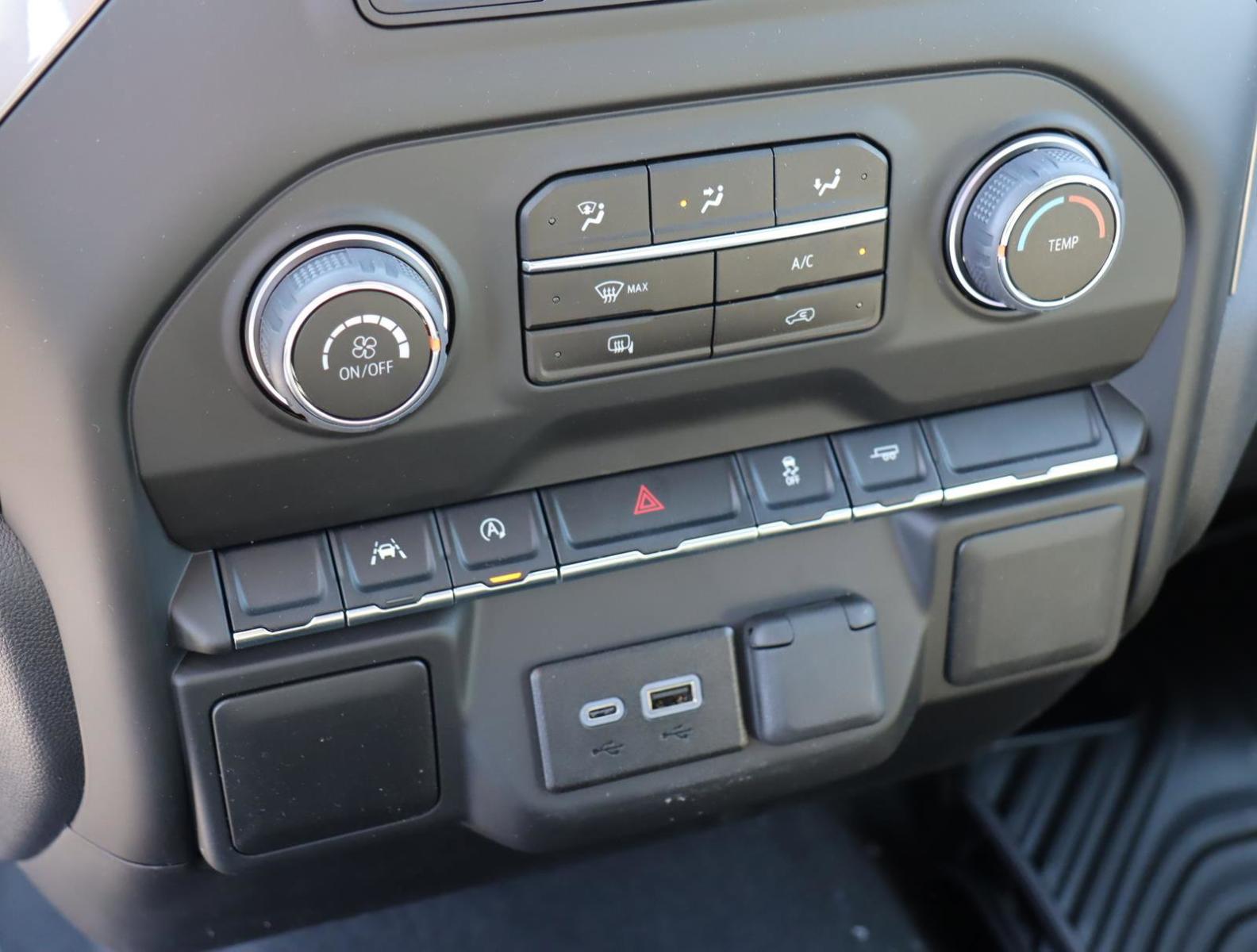 2025 Chevrolet Silverado 1500 Vehicle Photo in LOS ANGELES, CA 90007-3794