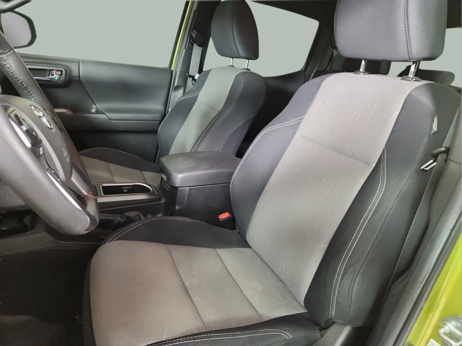 2023 Toyota Tacoma 4WD Vehicle Photo in GEORGETOWN, TX 78626-7508