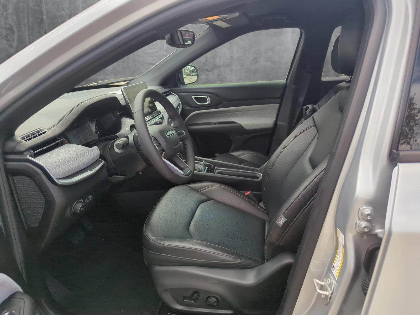 2024 Jeep Compass Vehicle Photo in Pembroke Pines, FL 33027