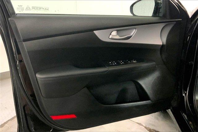 2023 Kia Forte Vehicle Photo in KANSAS CITY, MO 64114-4502