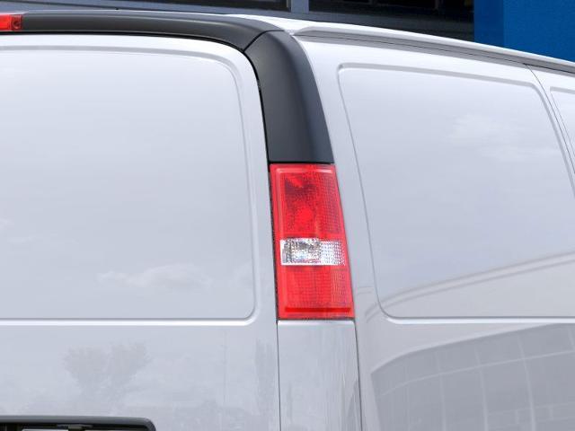 2025 Chevrolet Express Cargo Van Vehicle Photo in KANSAS CITY, MO 64114-4502