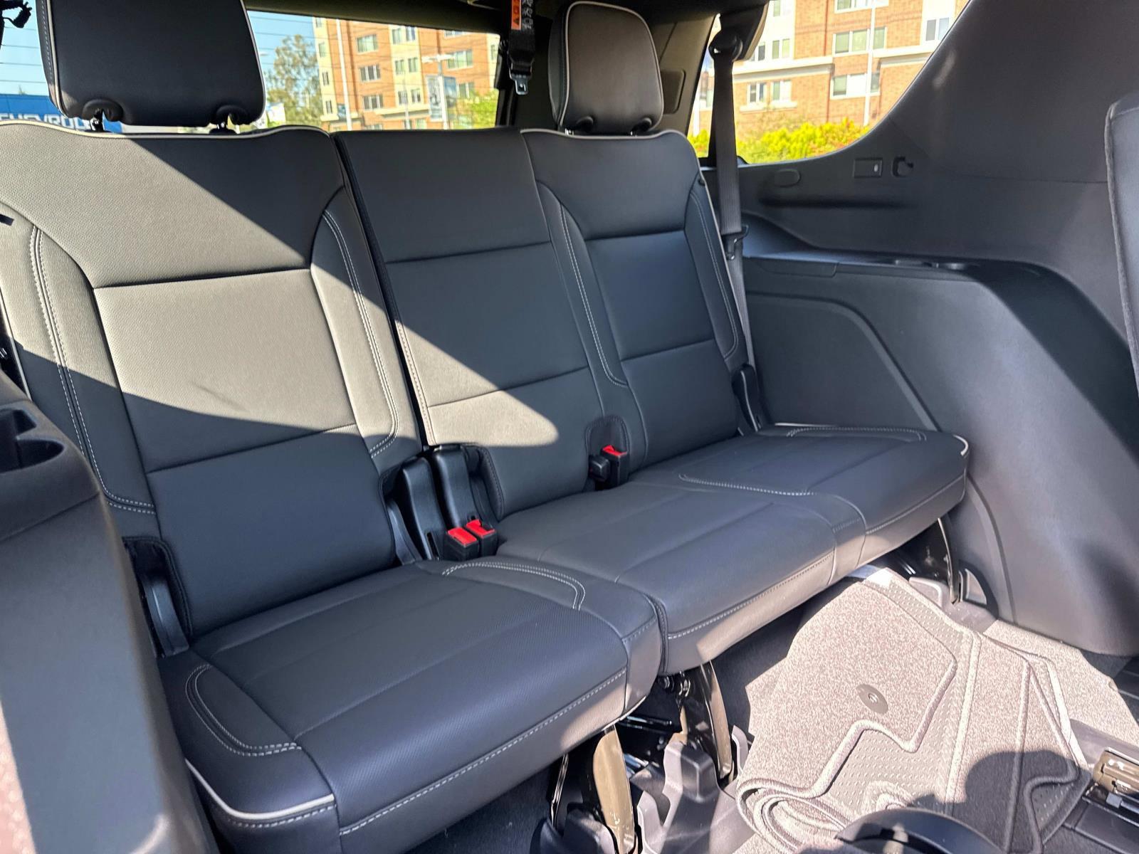 2025 Chevrolet Tahoe Vehicle Photo in LOS ANGELES, CA 90007-3794