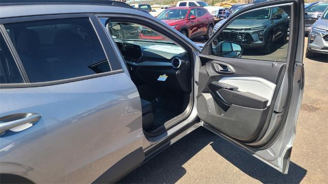 2025 Chevrolet Trax Vehicle Photo in FLAGSTAFF, AZ 86001-6214