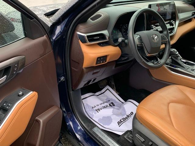 2021 Toyota Highlander Vehicle Photo in POST FALLS, ID 83854-5365