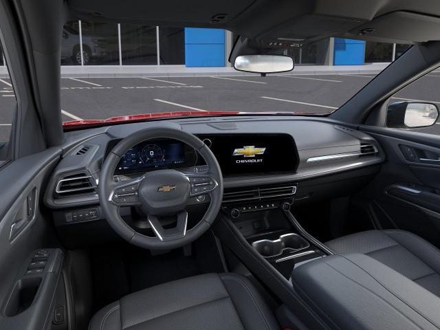 2025 Chevrolet Traverse Vehicle Photo in Roslyn, NY 11576