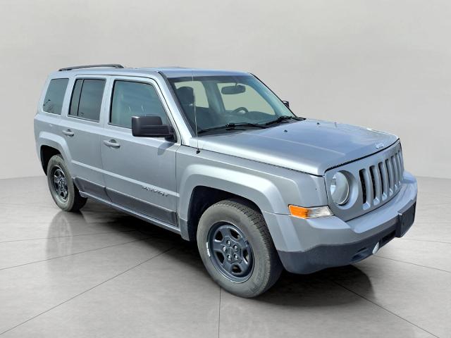 2016 Jeep Patriot Vehicle Photo in Oshkosh, WI 54904