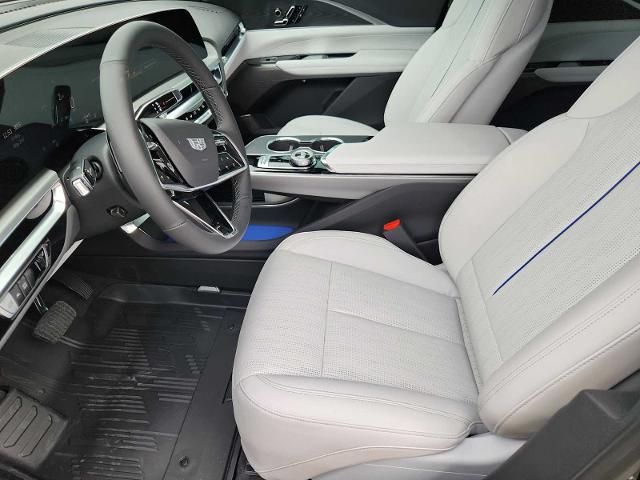 2025 Cadillac LYRIQ Vehicle Photo in HOUSTON, TX 77079