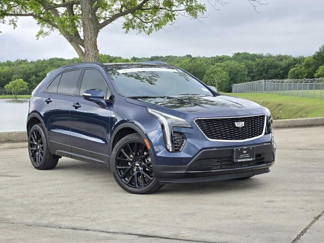 2022 Cadillac XT4 Vehicle Photo in DENTON, TX 76210-9321
