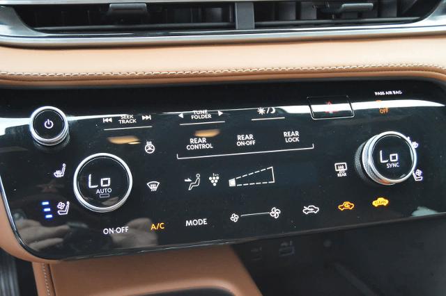 2025 INFINITI QX60 Vehicle Photo in Houston, TX 77090