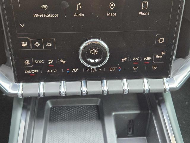 2025 GMC Acadia Vehicle Photo in DALLAS, TX 75209-3016
