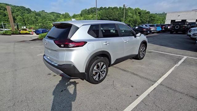 2022 Nissan Rogue Vehicle Photo in Pleasant Hills, PA 15236