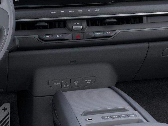 2026 Kia EV9 Vehicle Photo in Tucson, AZ 85712