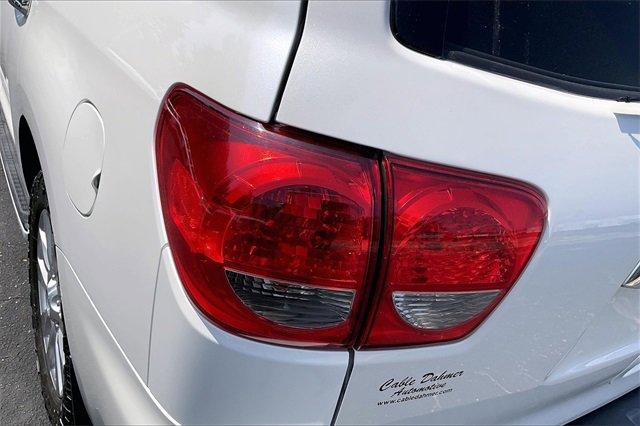 2011 Toyota Sequoia Vehicle Photo in INDEPENDENCE, MO 64055-1314