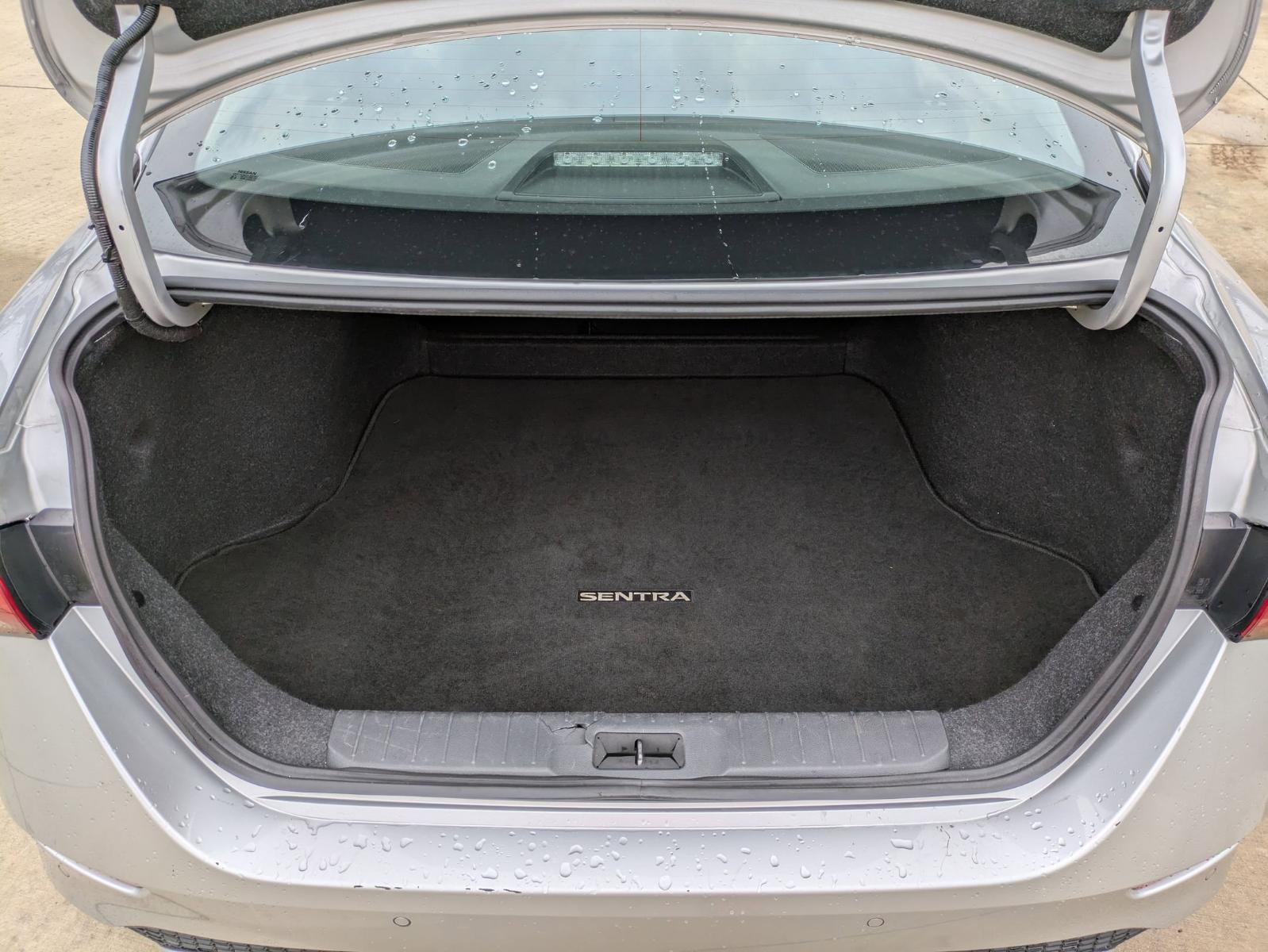 2021 Nissan Sentra Vehicle Photo in SELMA, TX 78154-1460