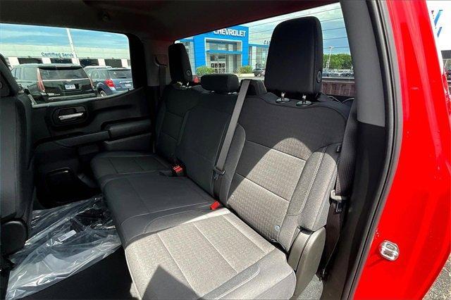 2025 Chevrolet Silverado 1500 Vehicle Photo in KANSAS CITY, MO 64114-4502