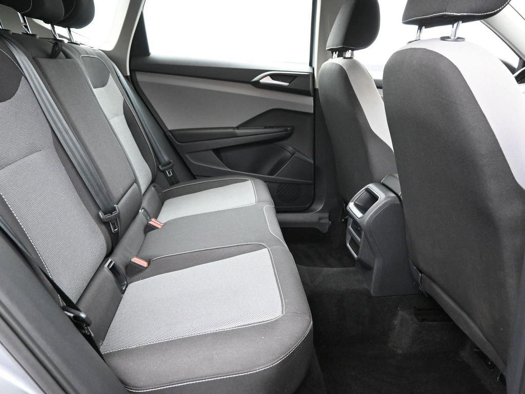 2023 Volkswagen Taos Vehicle Photo in Marion, IA 52302
