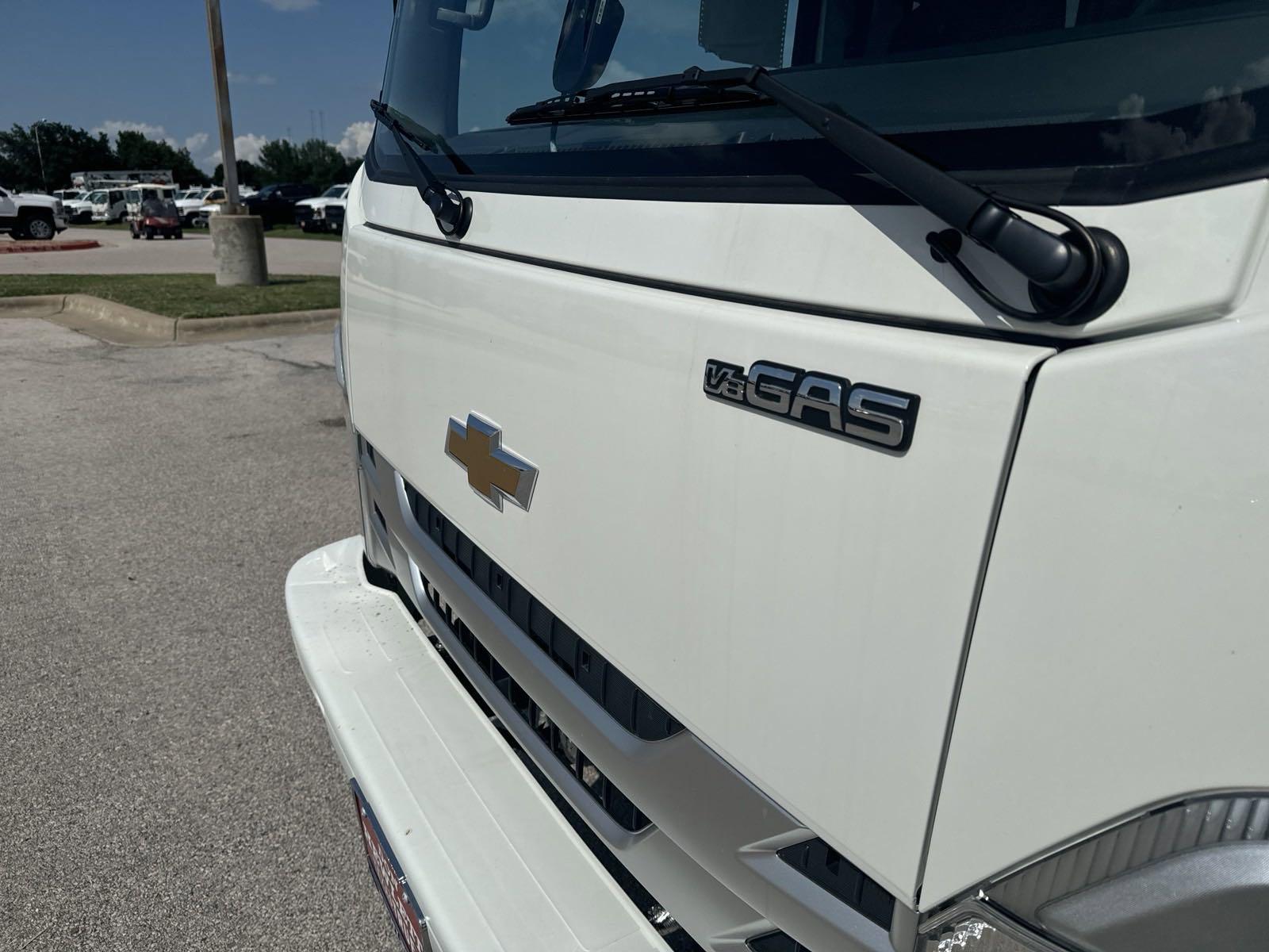 2025 Chevrolet Low Cab Forward 4500 Vehicle Photo in GEORGETOWN, TX 78626-7508