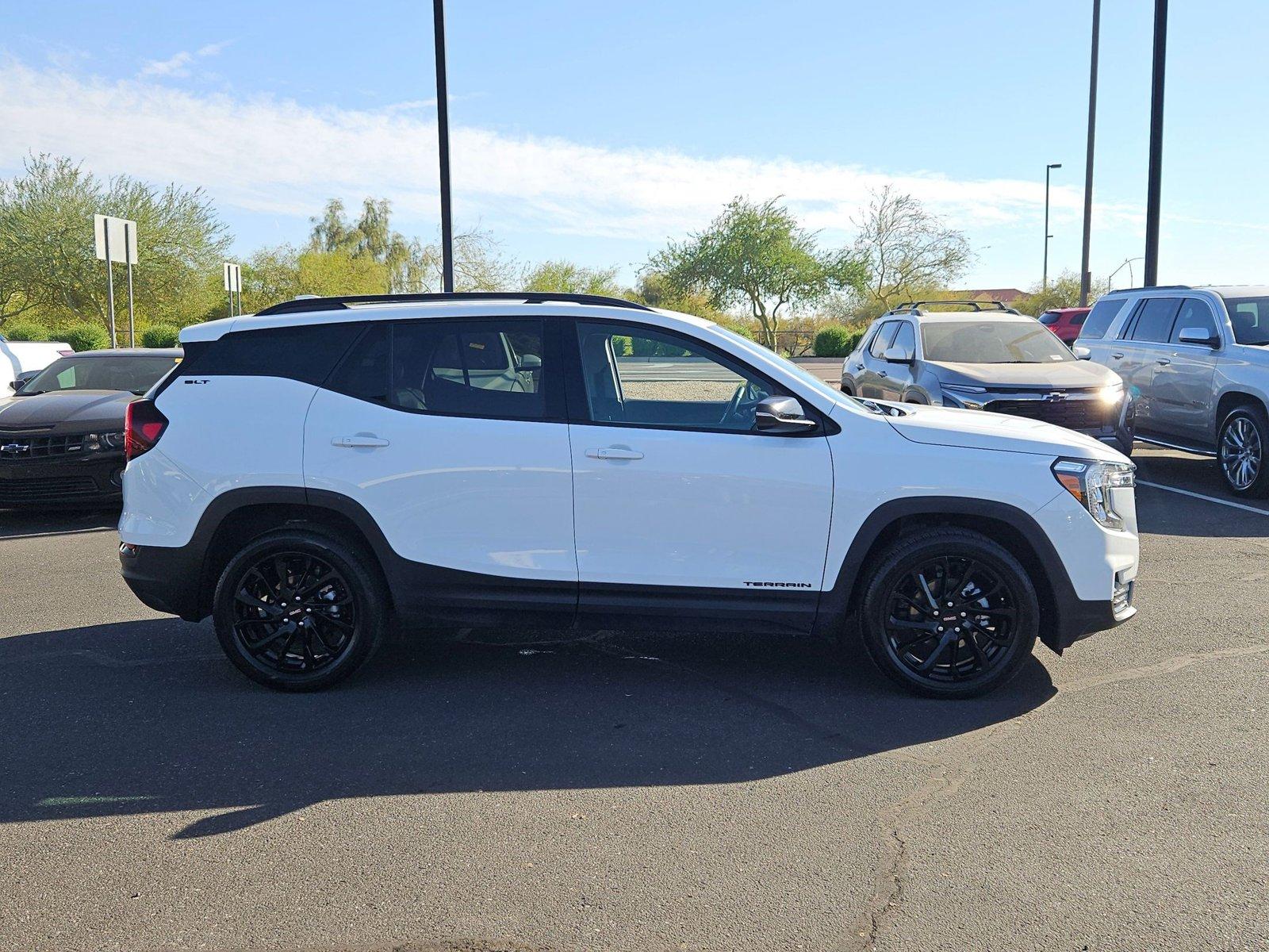 2024 GMC Terrain Vehicle Photo in MESA, AZ 85206-4395