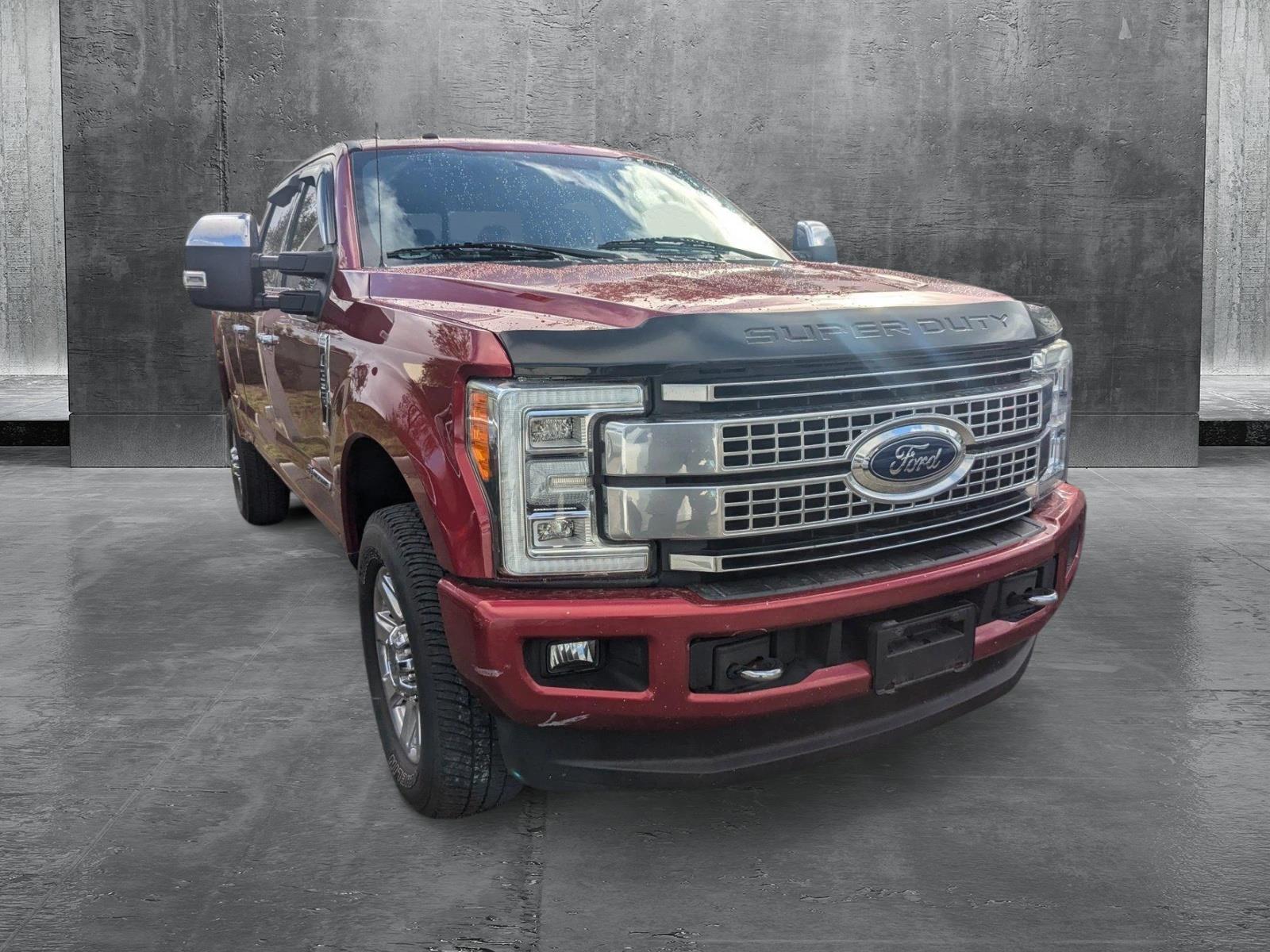 2017 Ford Super Duty F-350 SRW Vehicle Photo in Miami, FL 33169